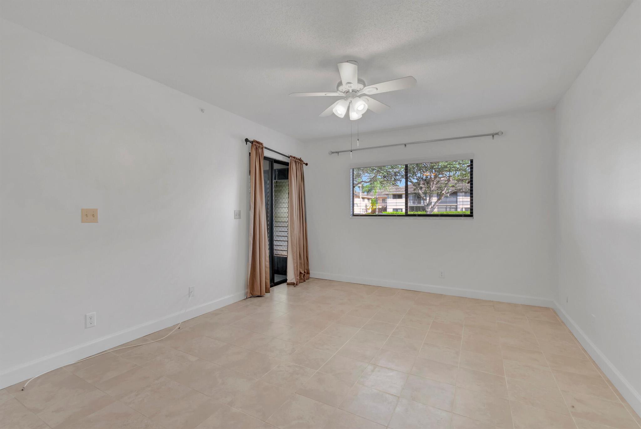 TROWBRIDGE CONDO - Residential Lease