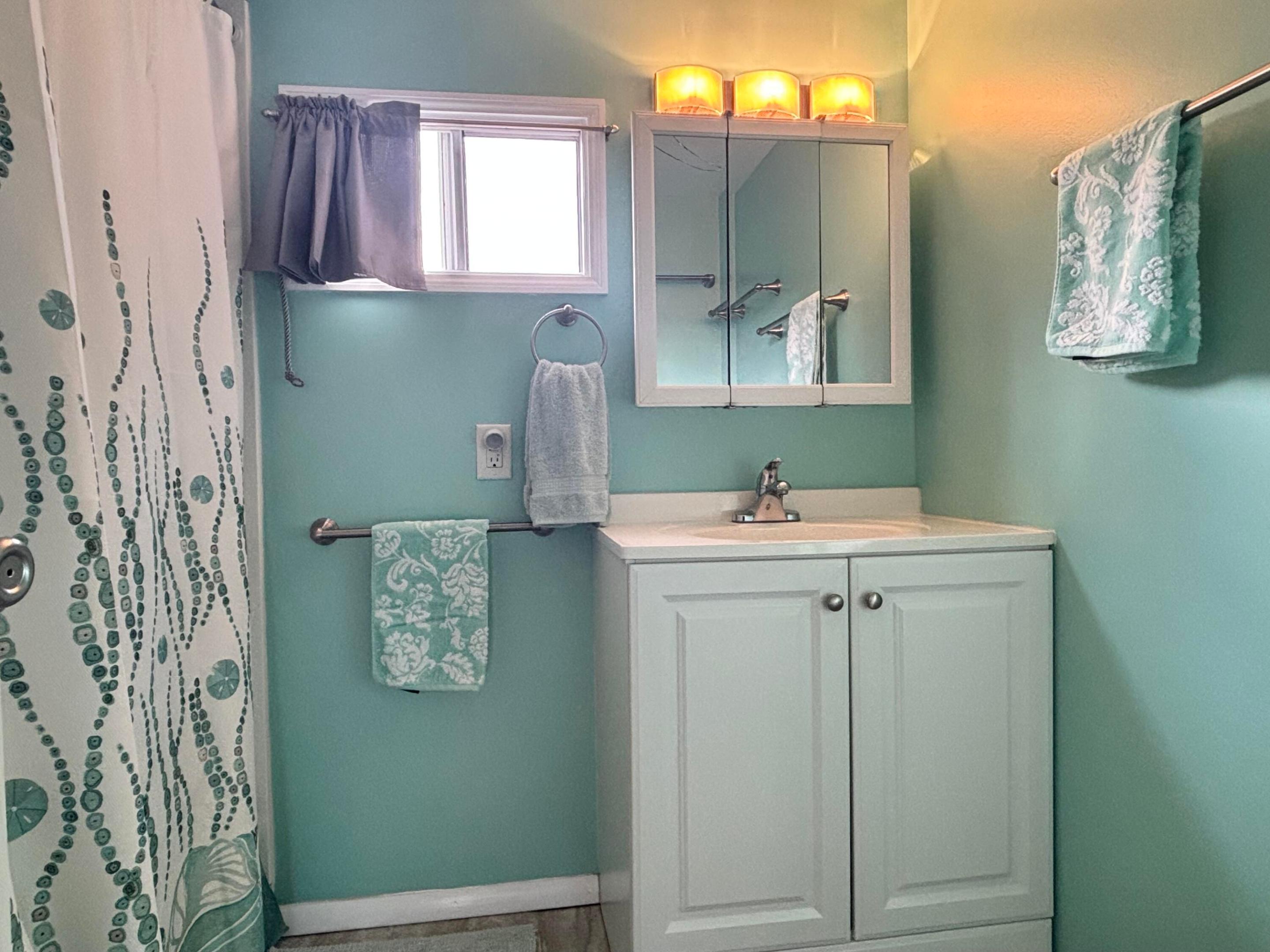 PARRY TRAILER VILLAGE - Residential