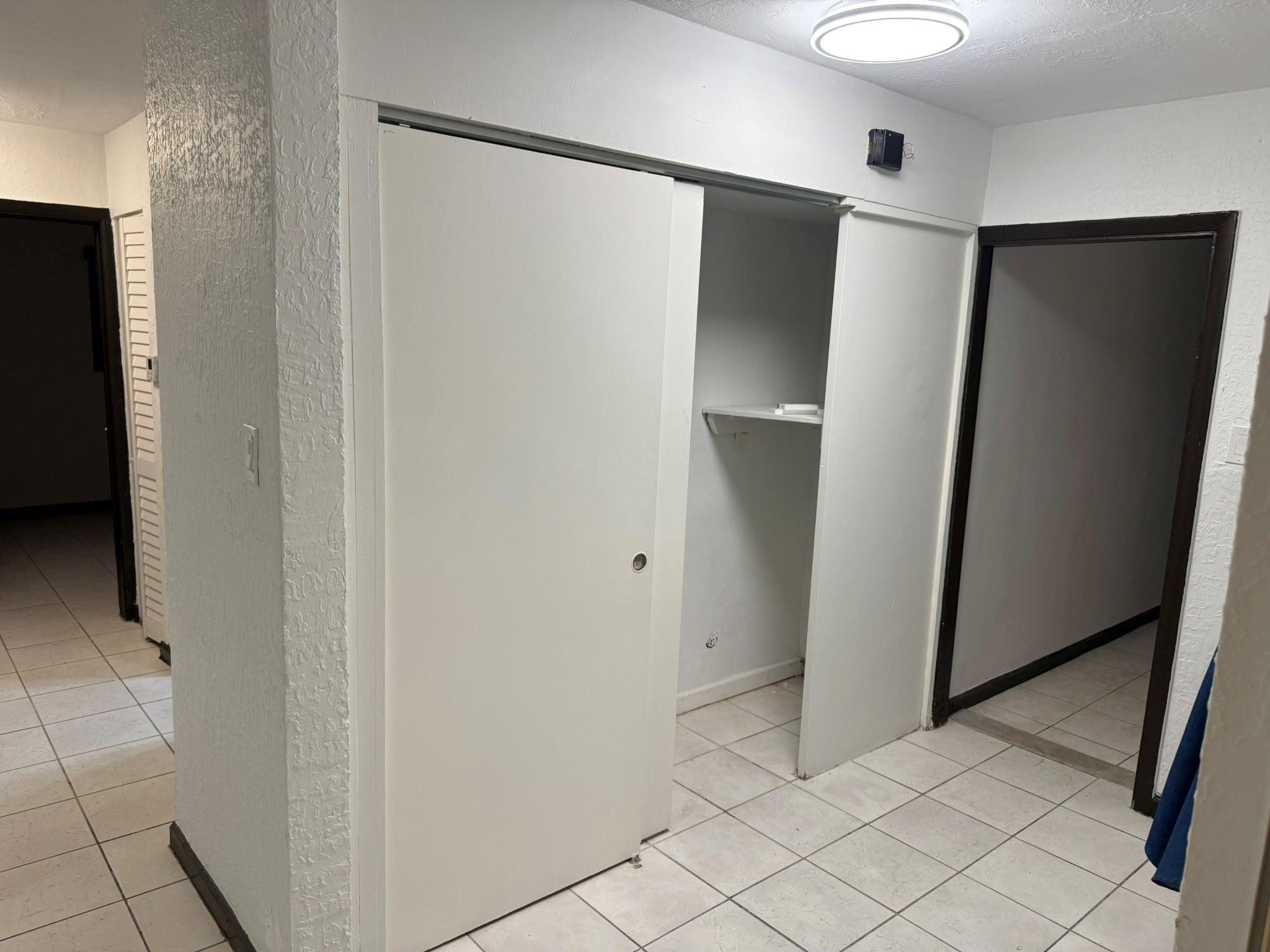 Dorsey Park First Add 21- - Residential Lease