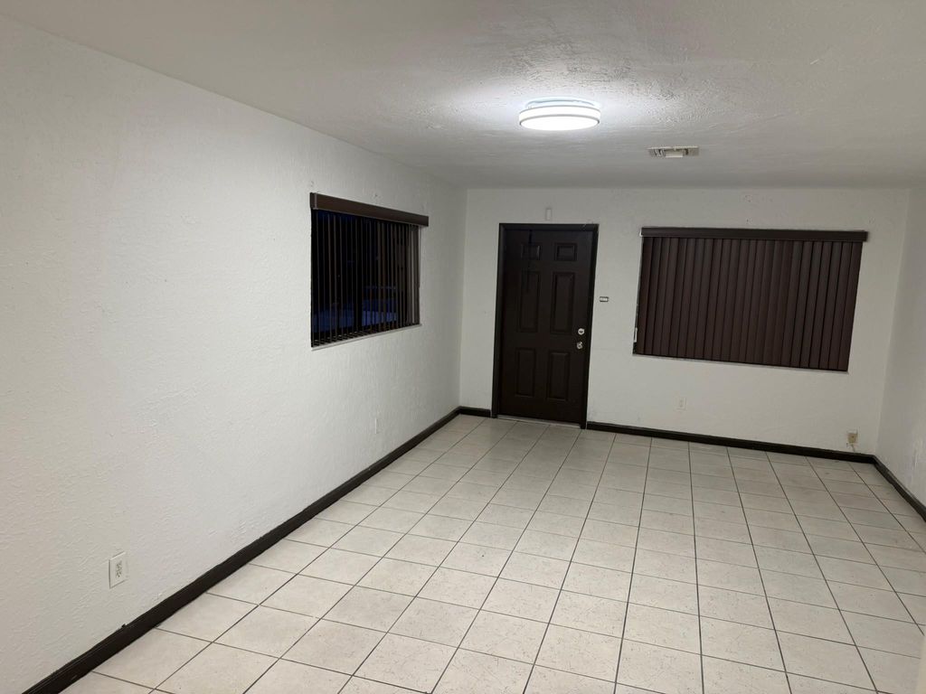 Photo of 429 NW 15th Avenue, Fort Lauderdale, FL 33311 (MLS # F10555691)