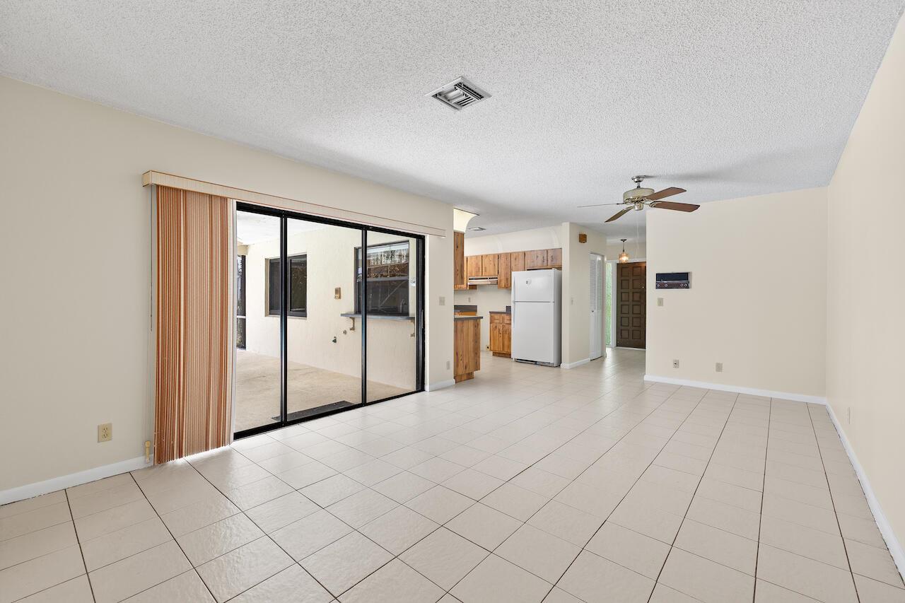 SOUTH SHORE 2 OF WELLINGTON - Residential