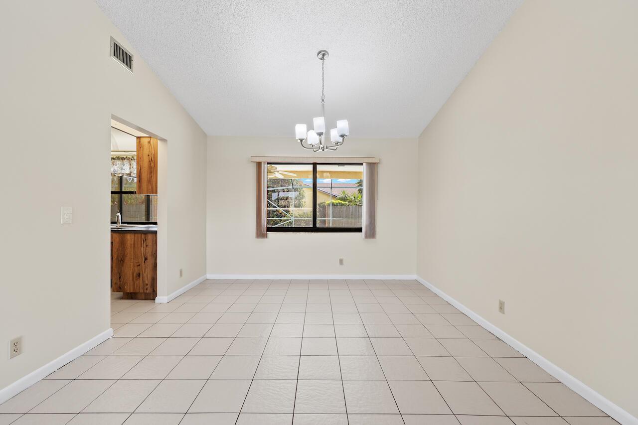 SOUTH SHORE 2 OF WELLINGTON - Residential