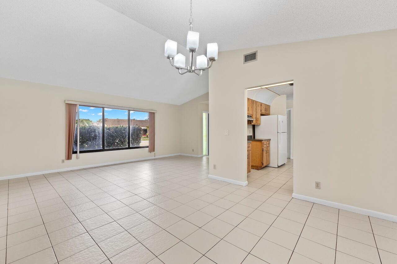 SOUTH SHORE 2 OF WELLINGTON - Residential