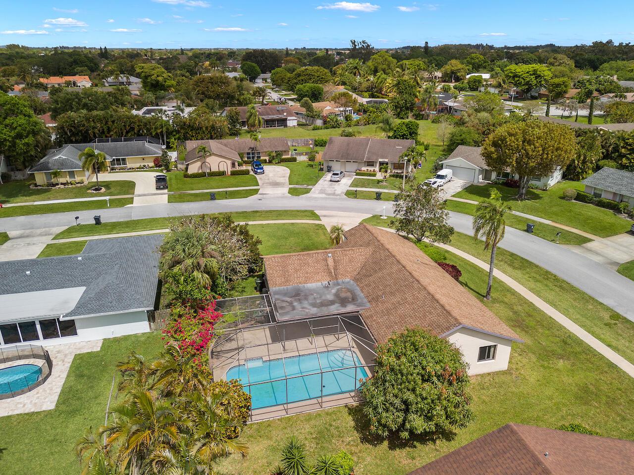 SOUTH SHORE 2 OF WELLINGTON - Residential