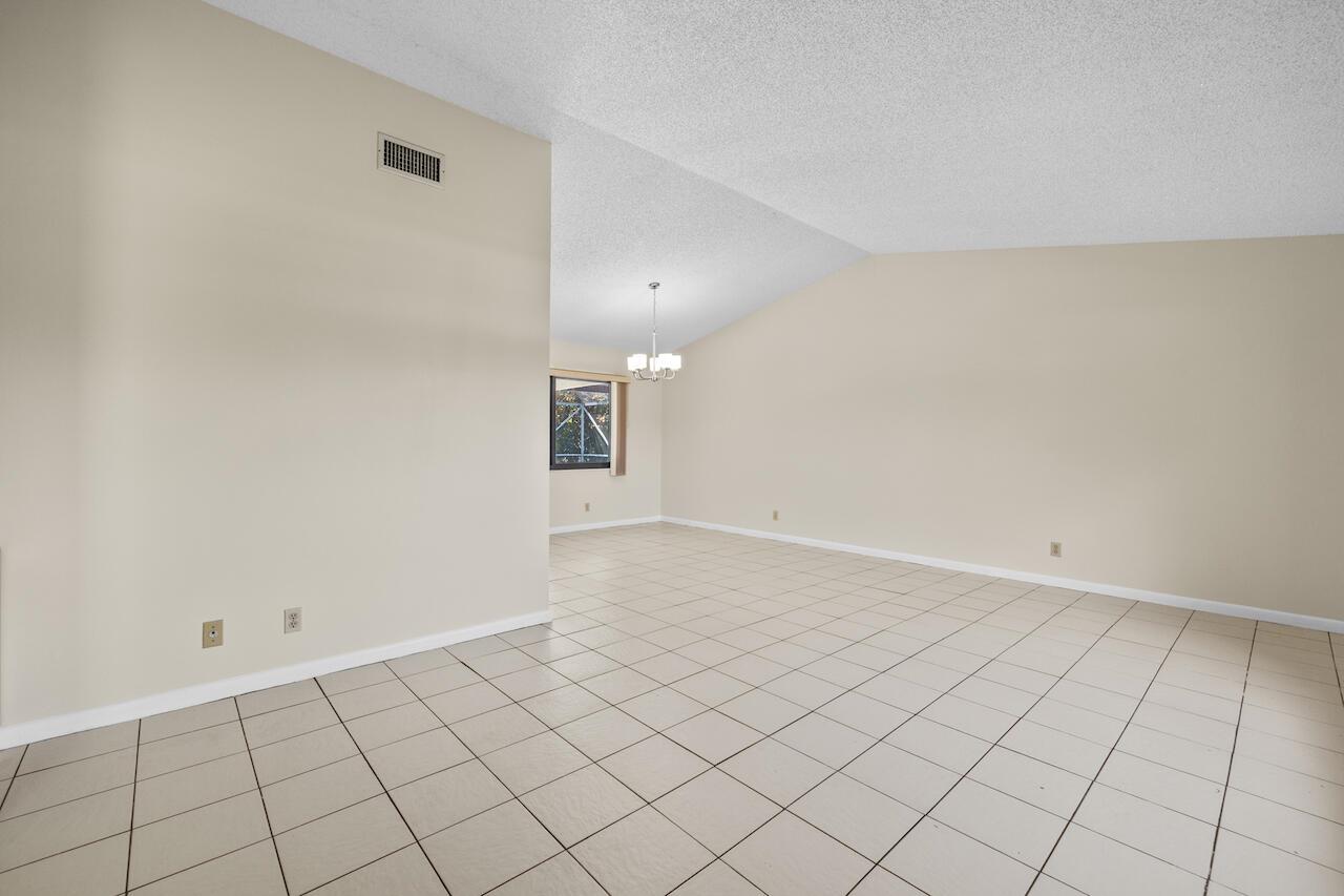 SOUTH SHORE 2 OF WELLINGTON - Residential