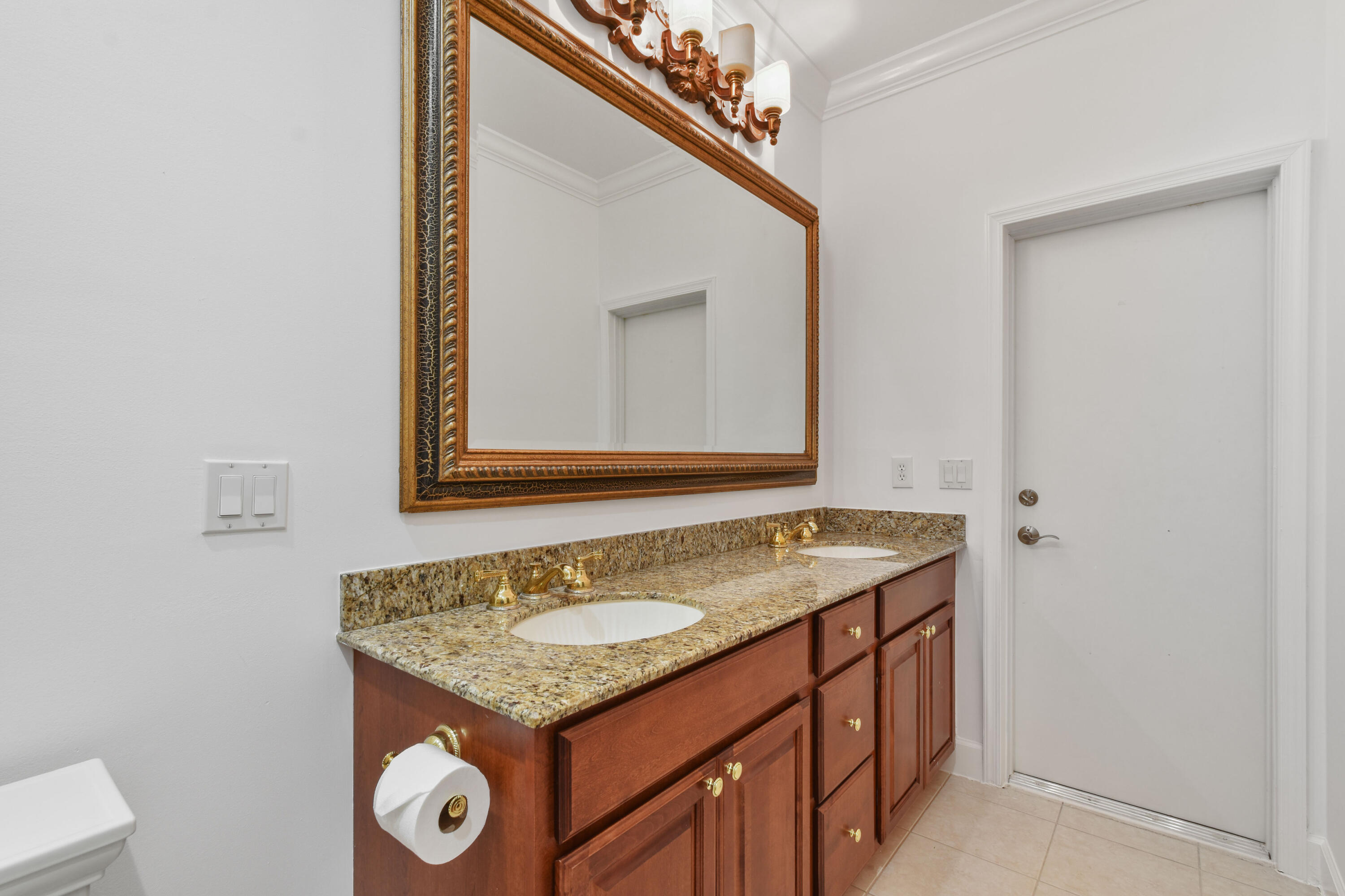 PRESIDENT COUNTRY CLUB 4 - Residential