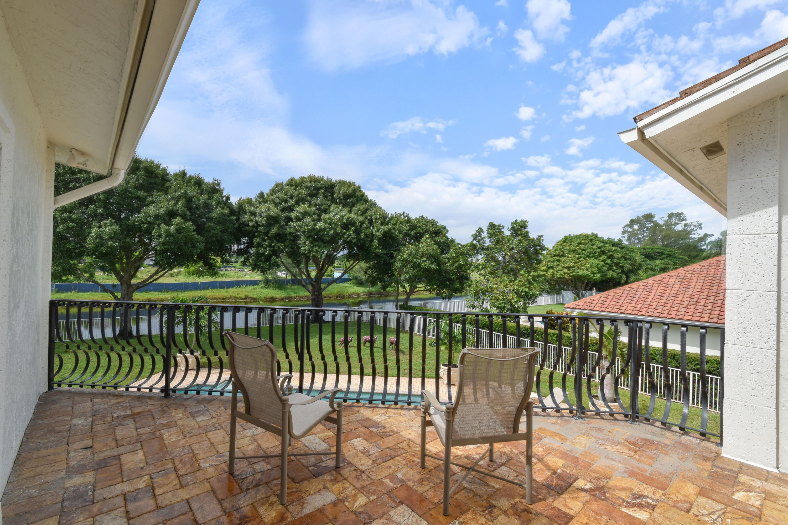 PRESIDENT COUNTRY CLUB 4 - Residential