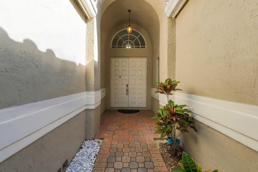 Photo of 6355 NW 80th Drive, Parkland, FL 33067 (MLS # B26085962)