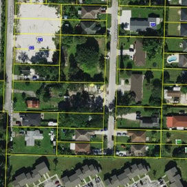 2383 QUEEN Street West Palm Beach FL 33417