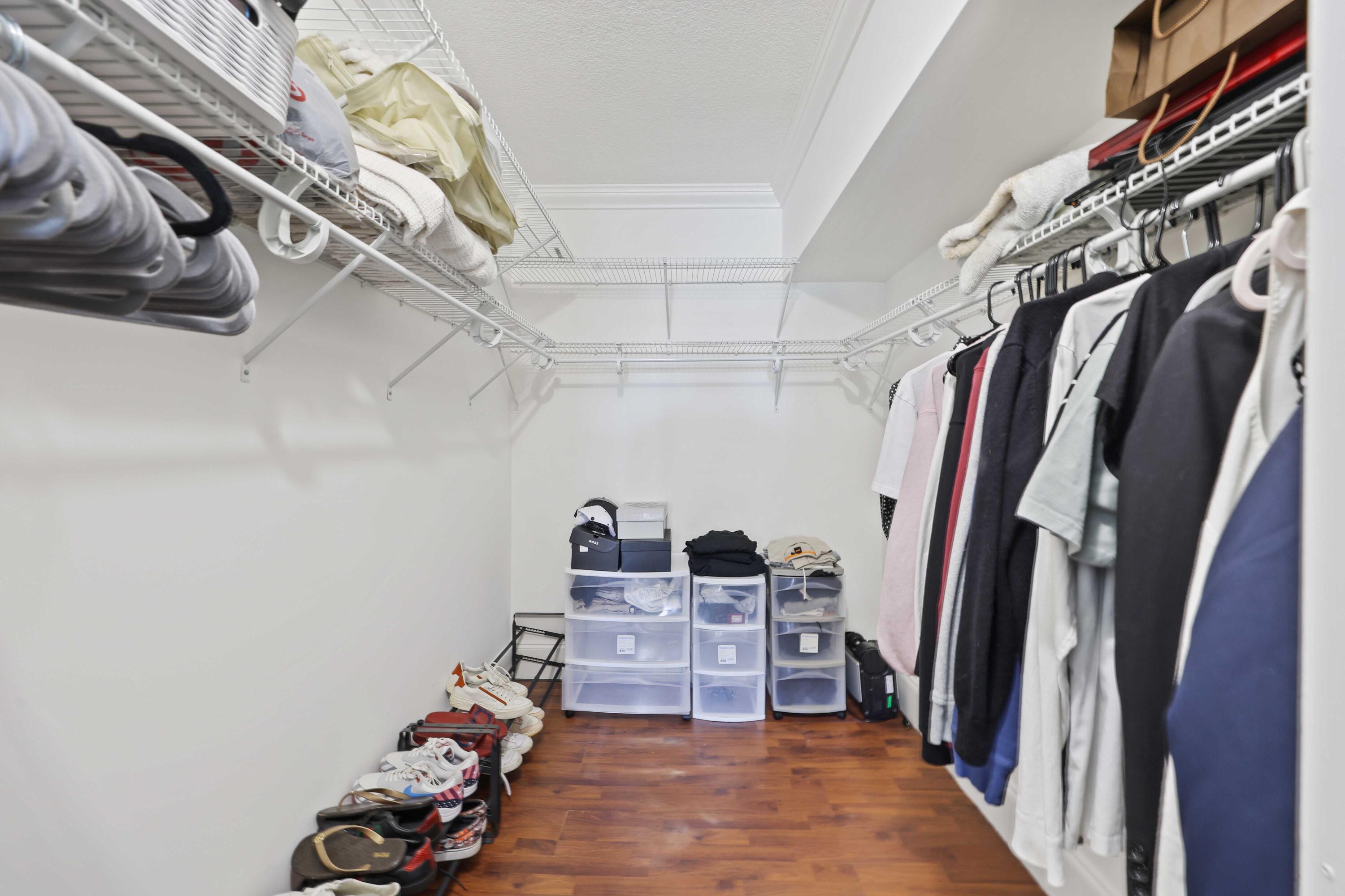 TROPIC VIEW CONDO - Residential