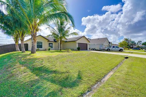 A home in Port St Lucie