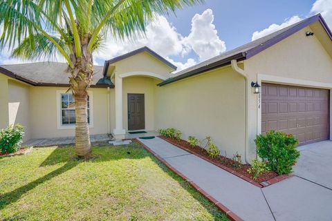 A home in Port St Lucie