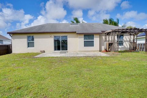 A home in Port St Lucie