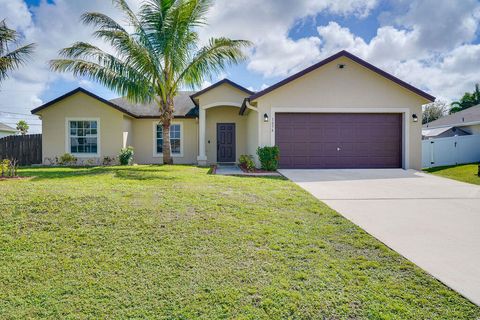 A home in Port St Lucie