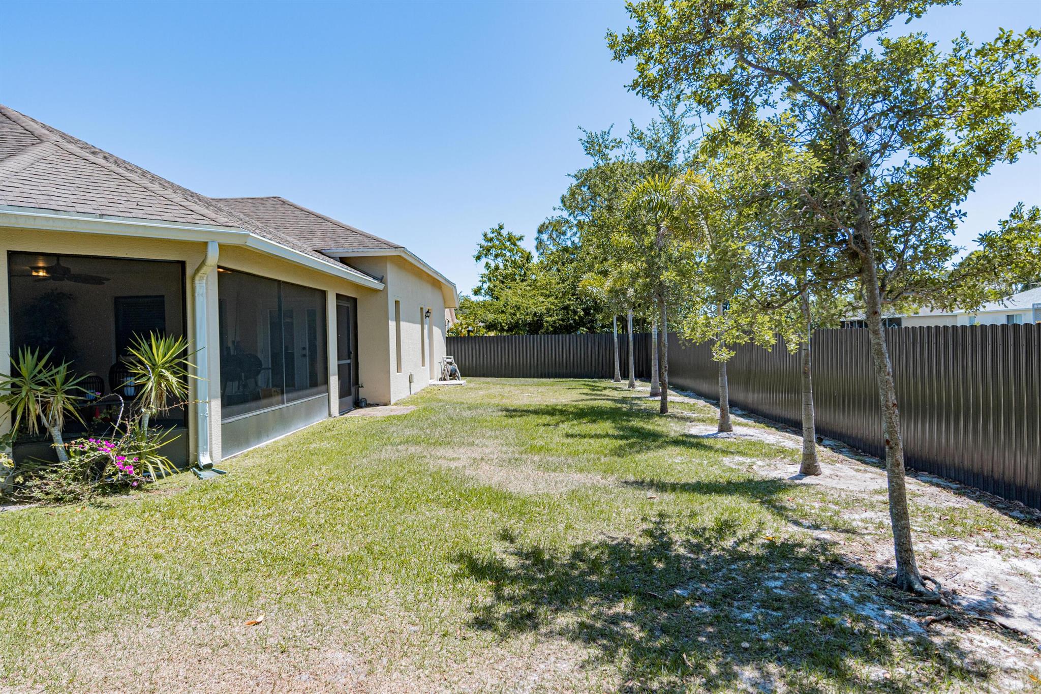 PORT ST LUCIE SECTION 33 - Residential