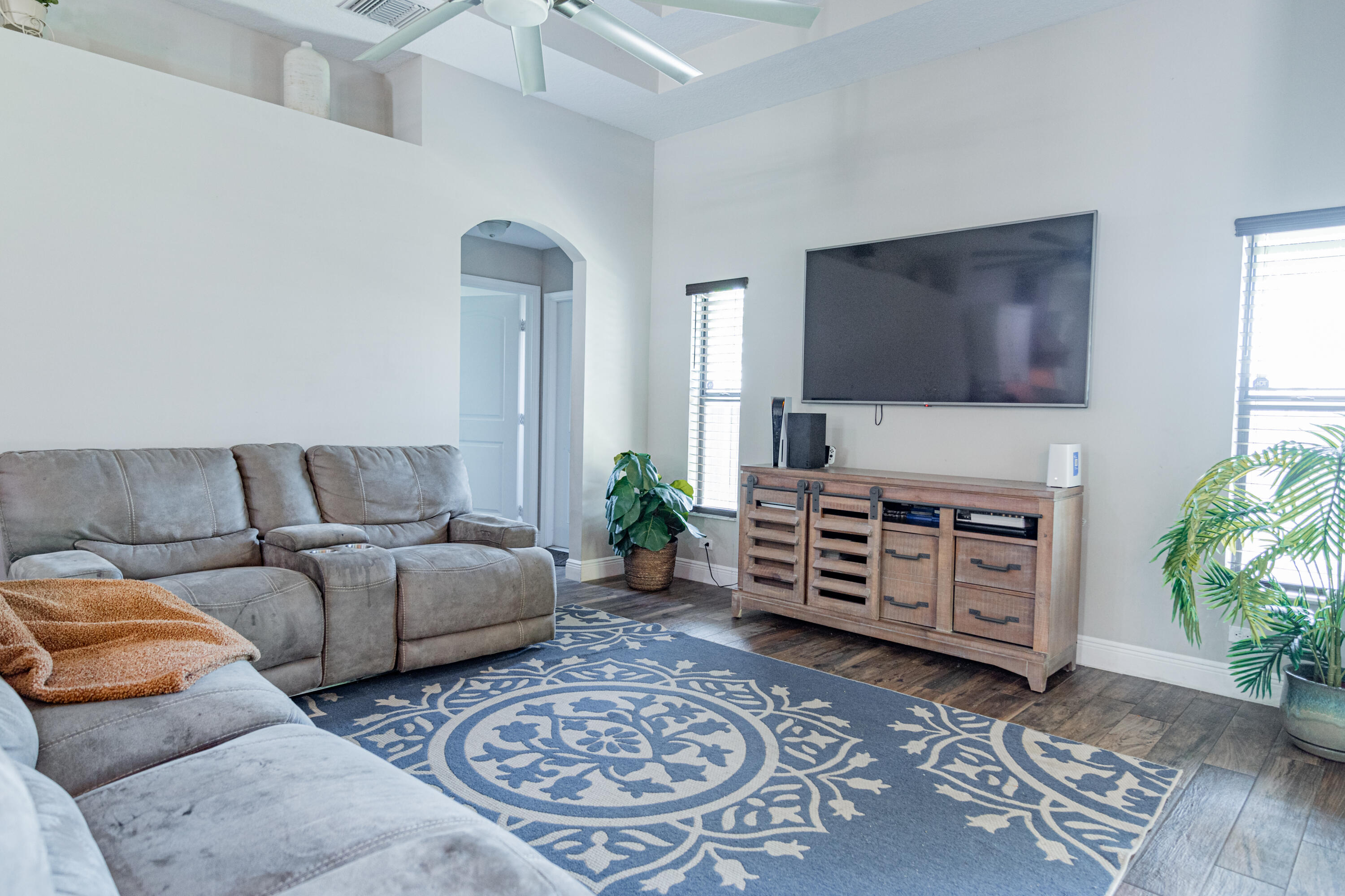 PORT ST LUCIE SECTION 33 - Residential