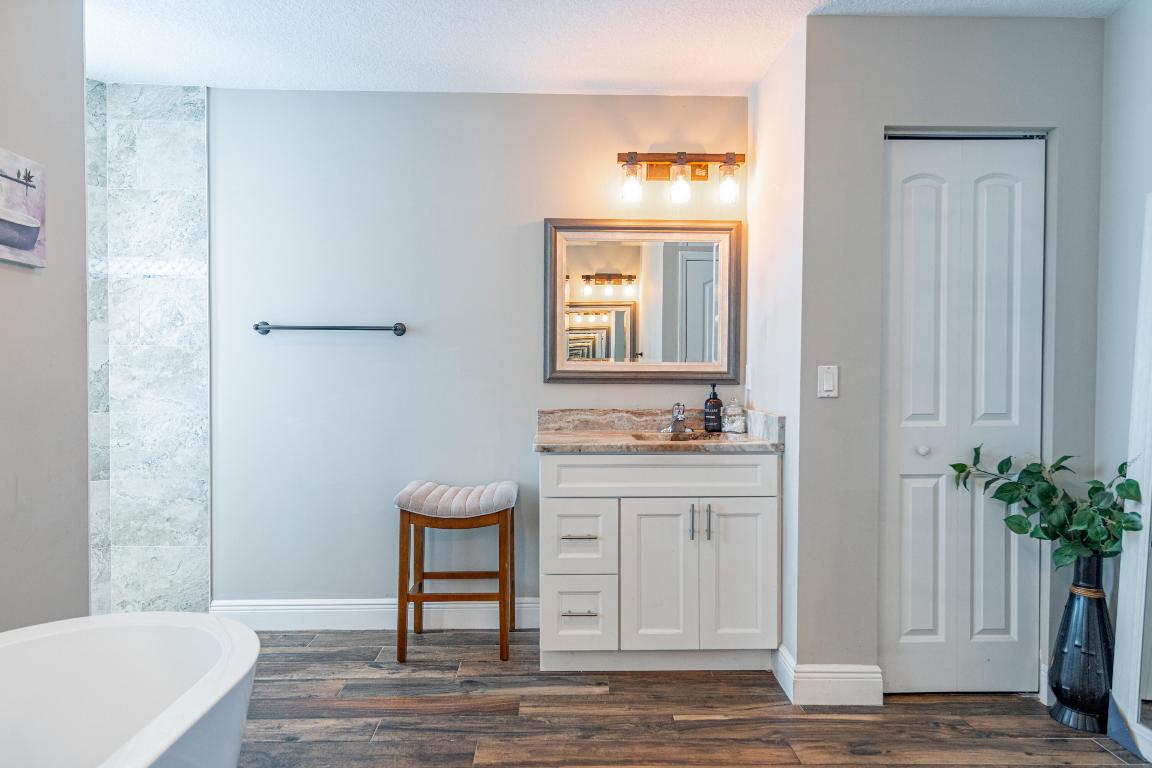 PORT ST LUCIE SECTION 33 - Residential