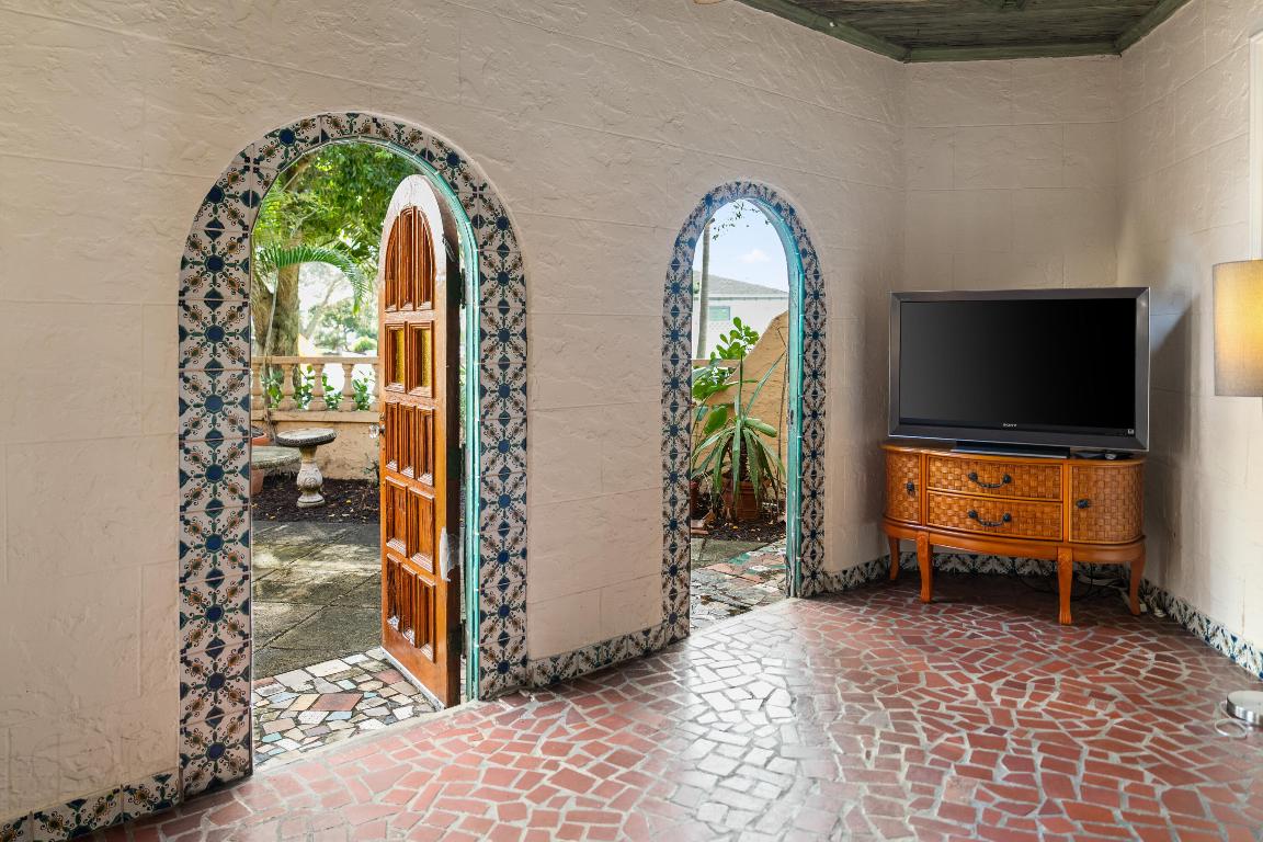 HILLSIDE PARK - Residential