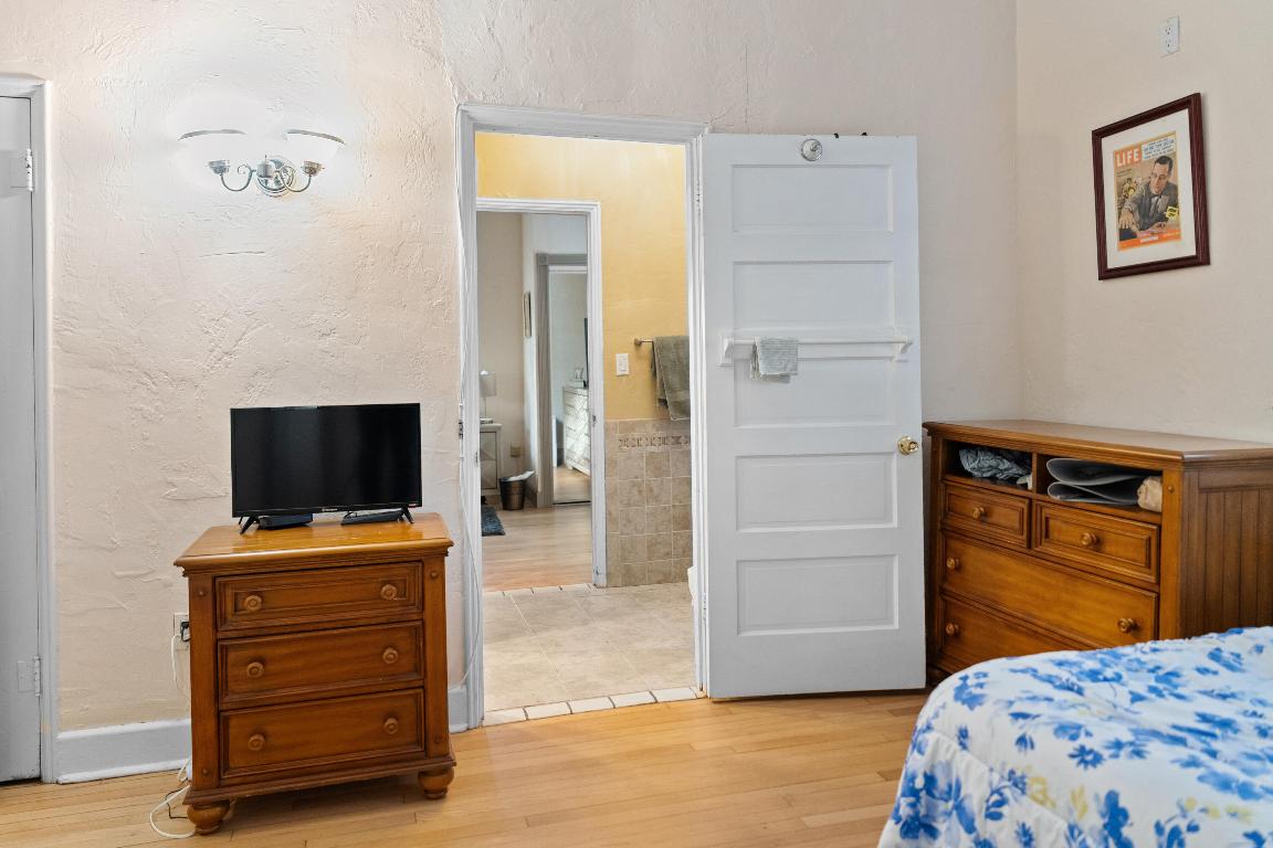 HILLSIDE PARK - Residential