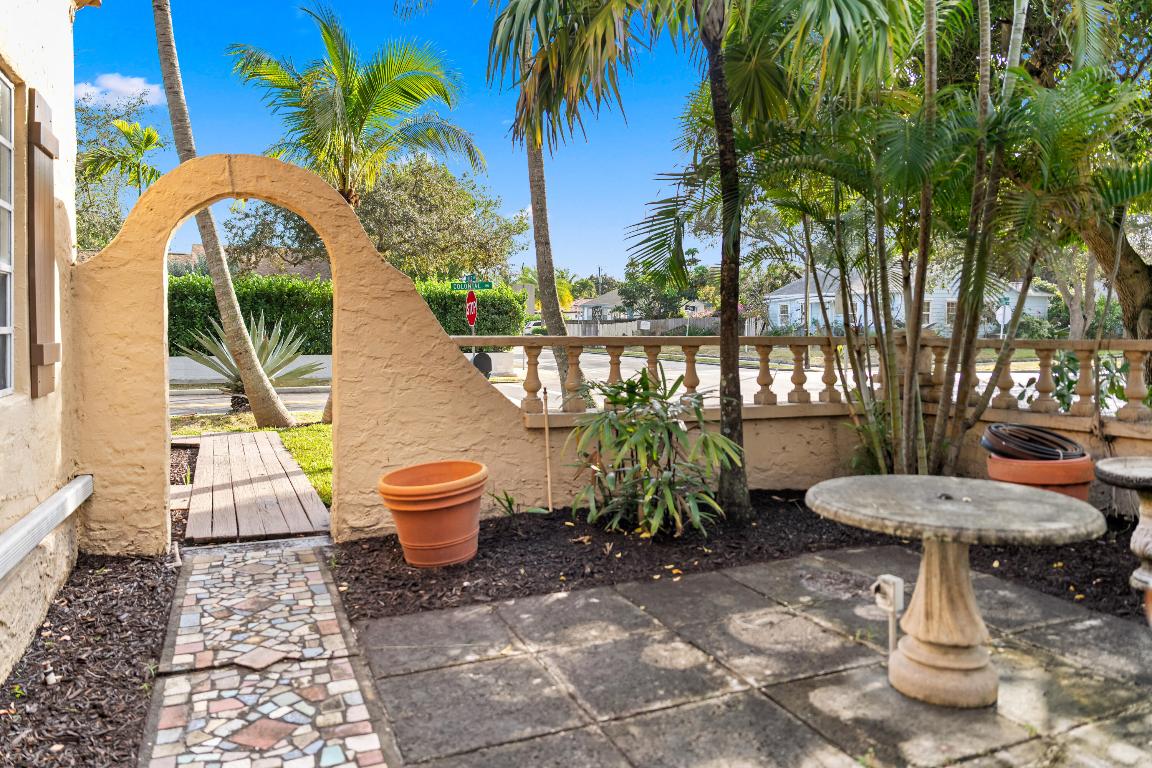 HILLSIDE PARK - Residential