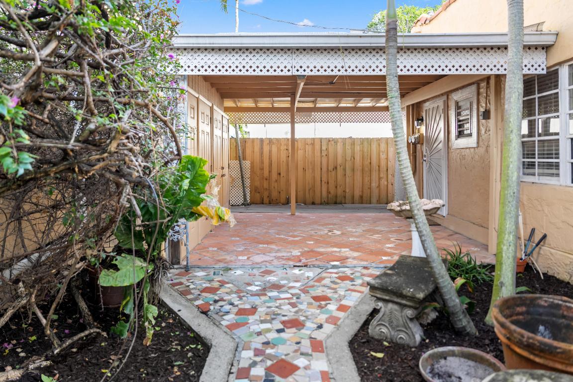 HILLSIDE PARK - Residential