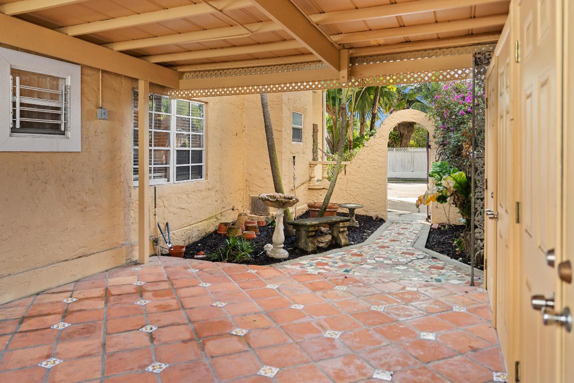 HILLSIDE PARK - Residential