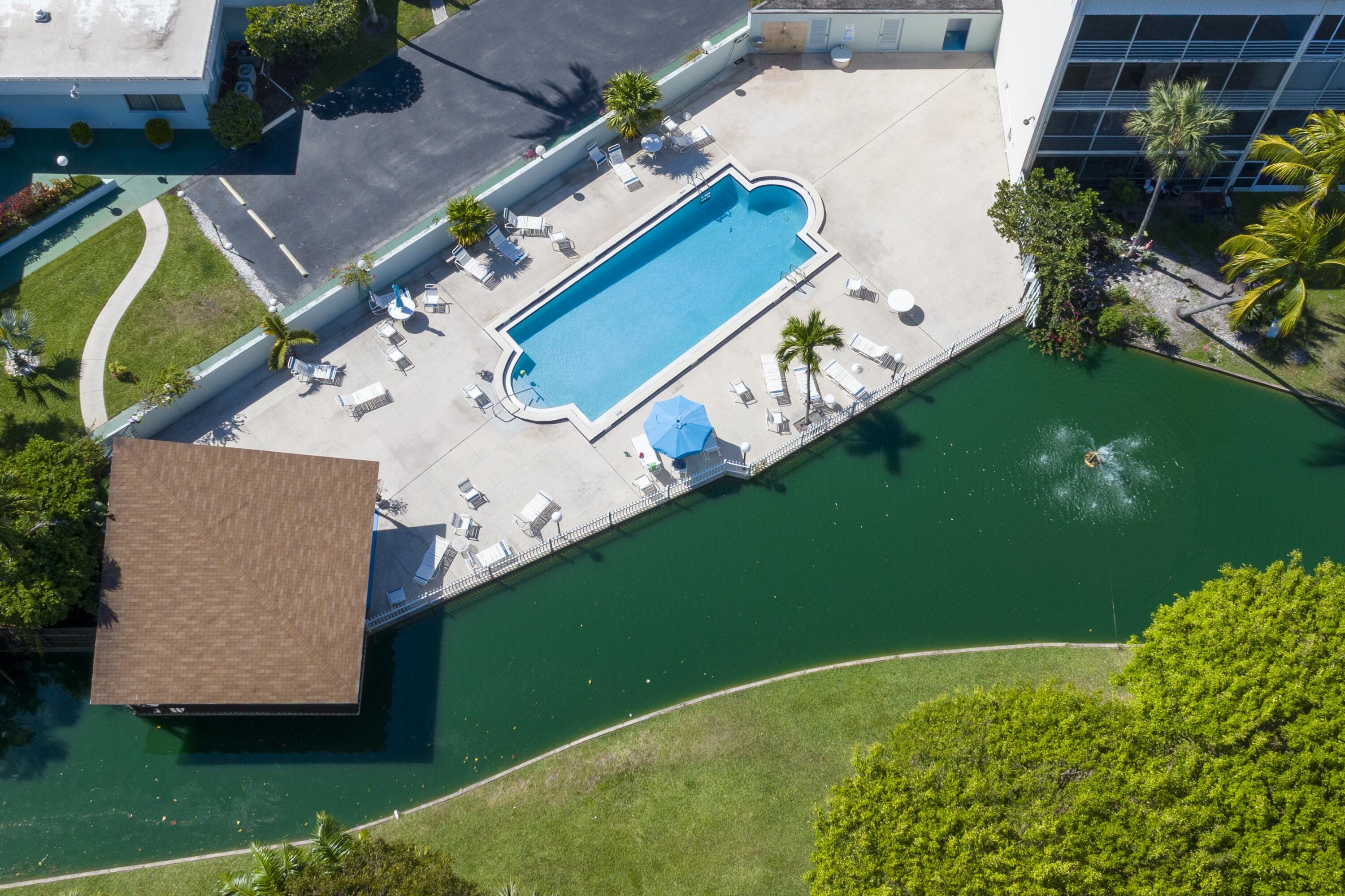 HIDDEN HARBOUR OF THE PALM BEACHES CONDO - Residential