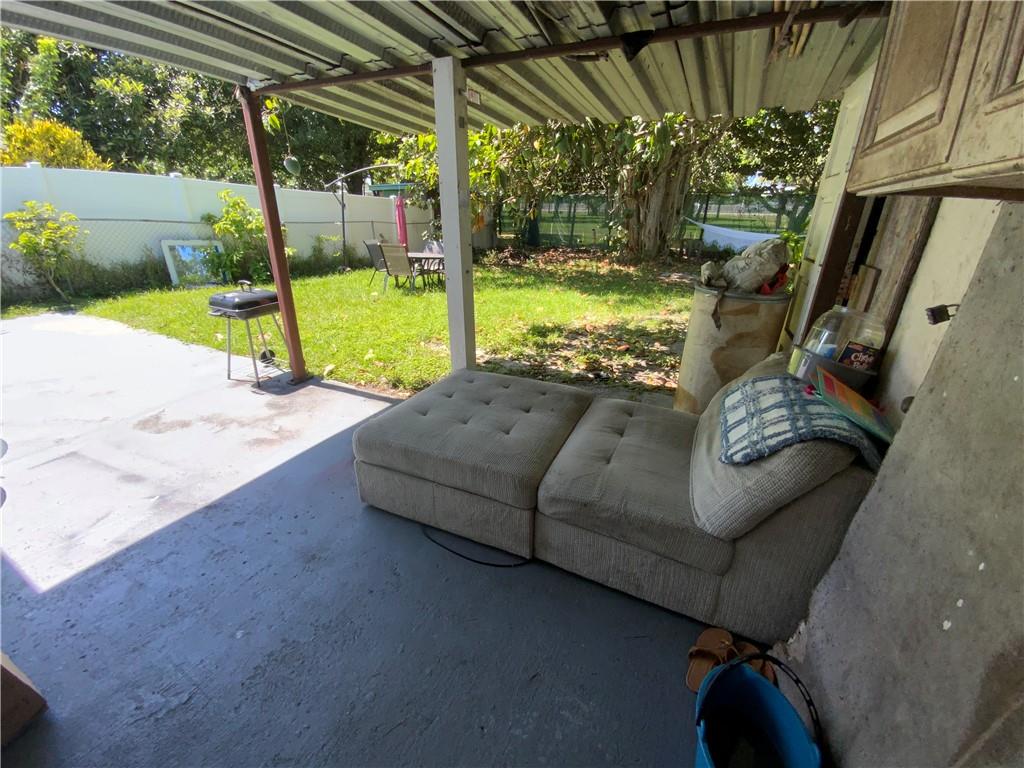 Springbank Park Sec 2 69- - Residential