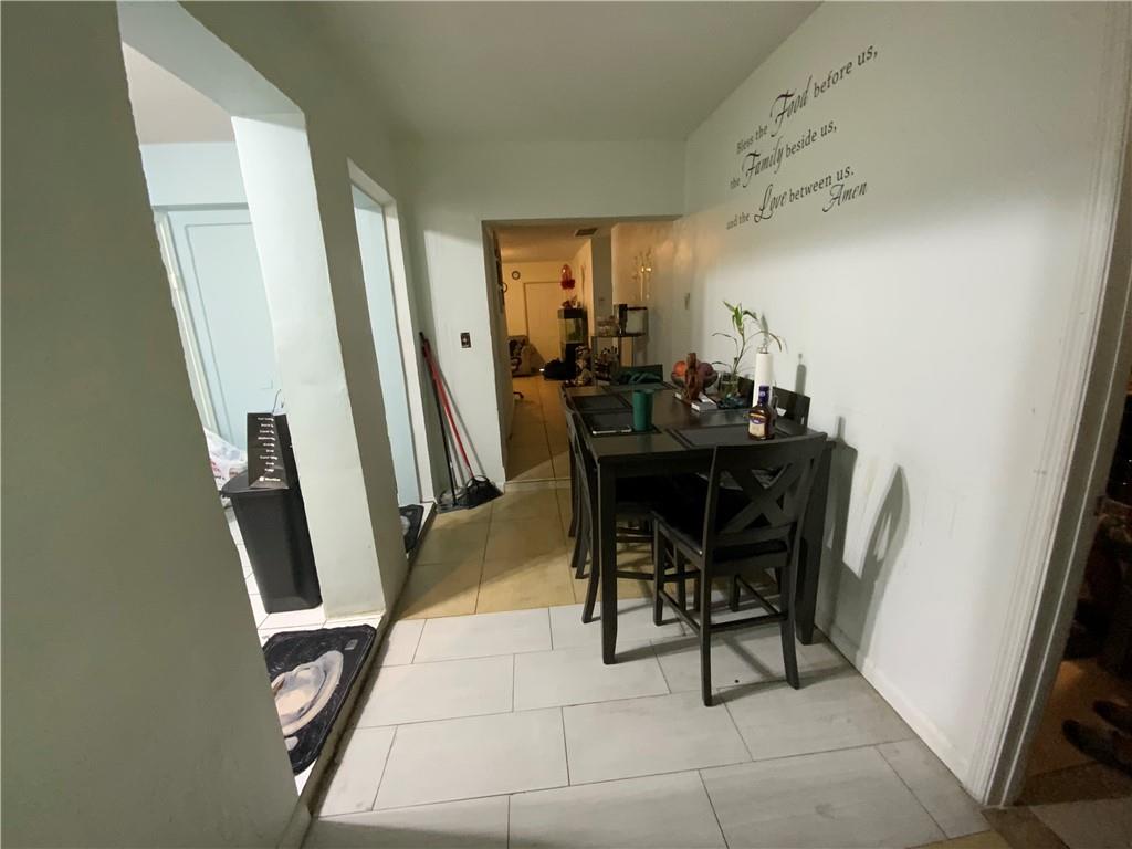 Springbank Park Sec 2 69- - Residential