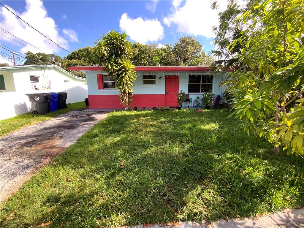 Springbank Park Sec 2 69- - Residential