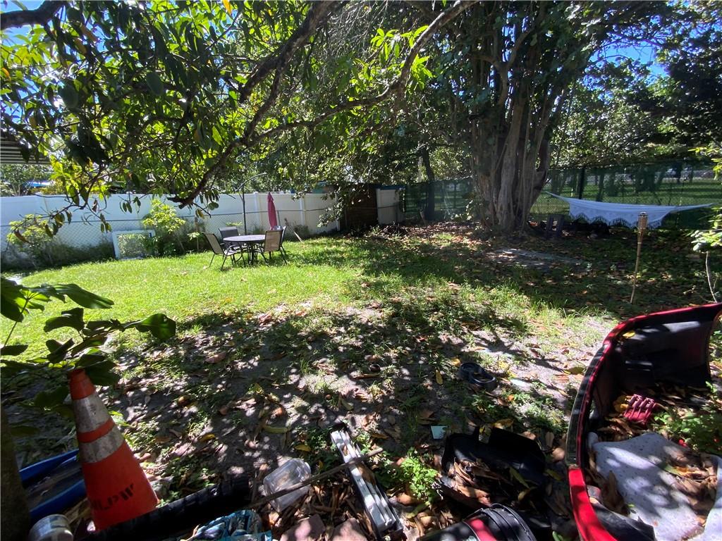 Springbank Park Sec 2 69- - Residential