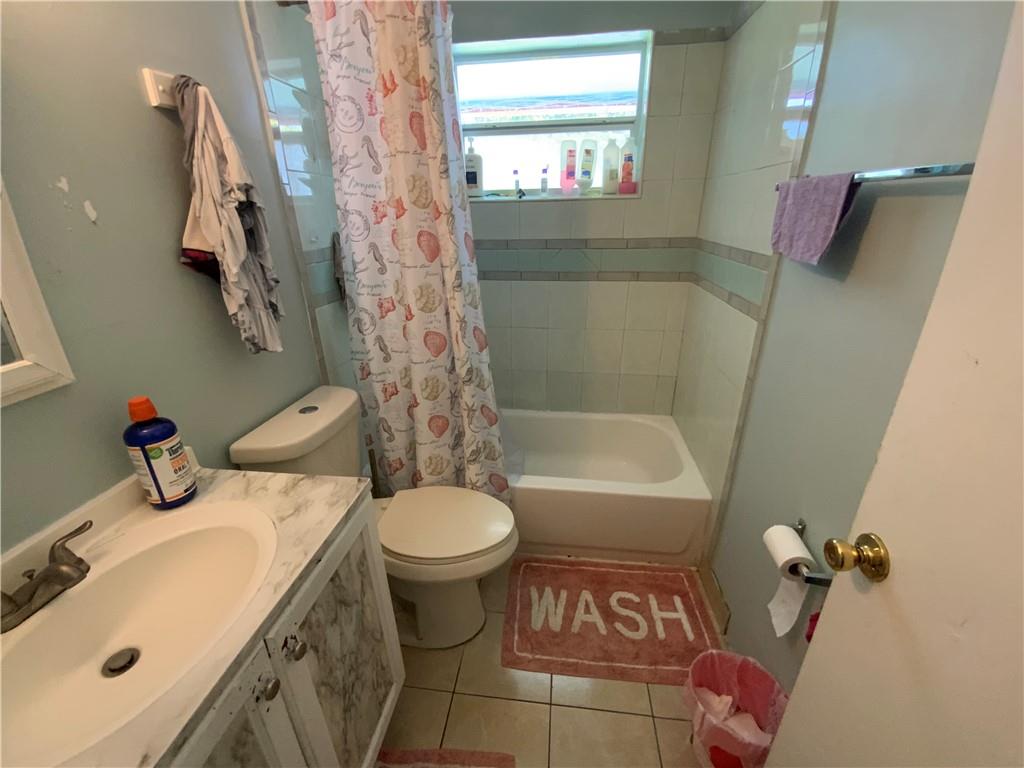 Springbank Park Sec 2 69- - Residential