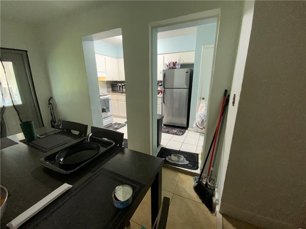 Springbank Park Sec 2 69- - Residential