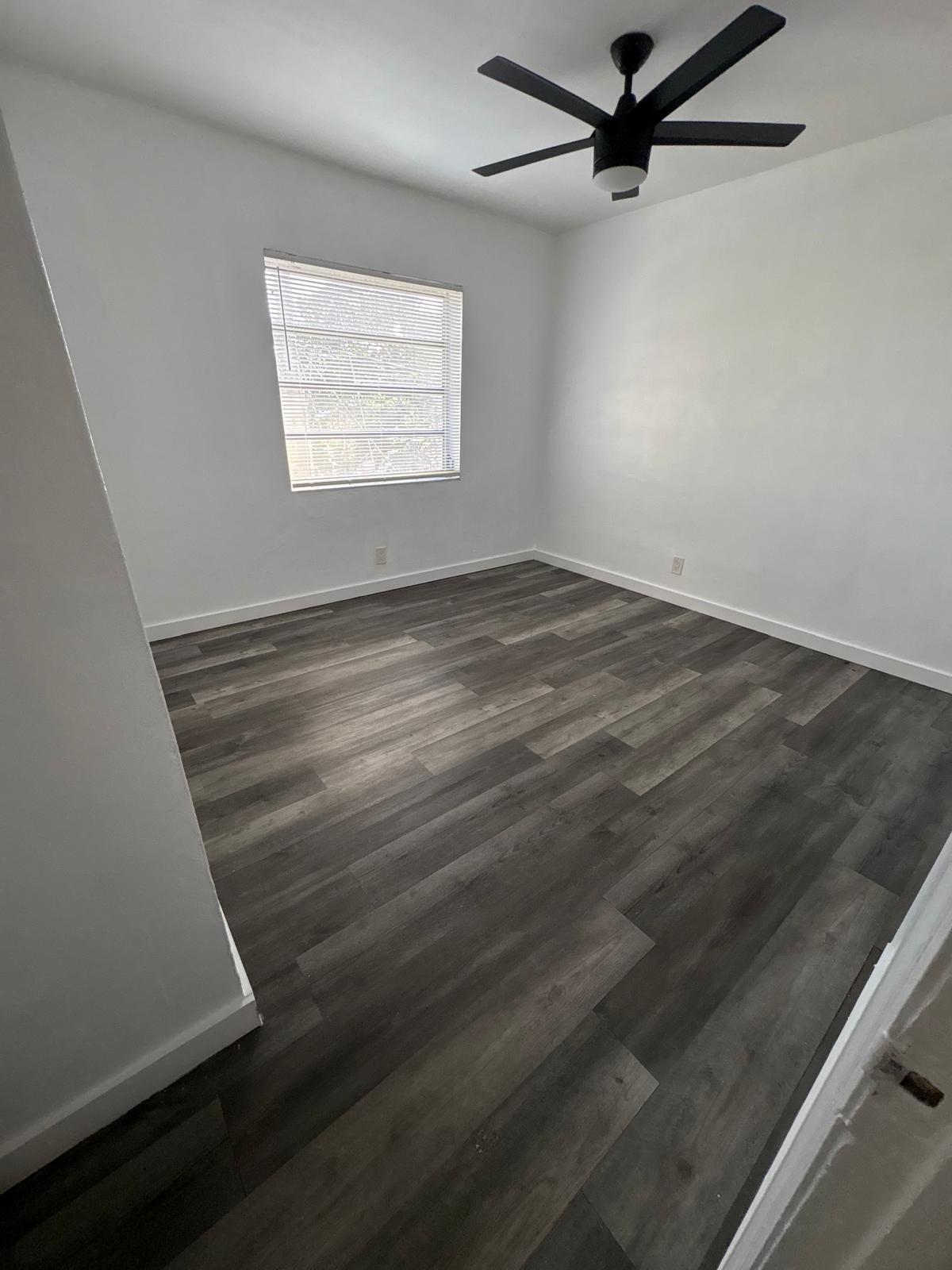 OLD DIXIE MANOR - Residential Lease