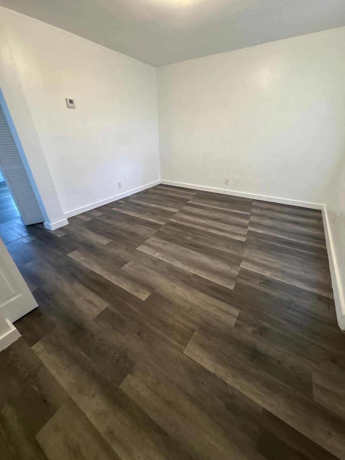 OLD DIXIE MANOR - Residential Lease