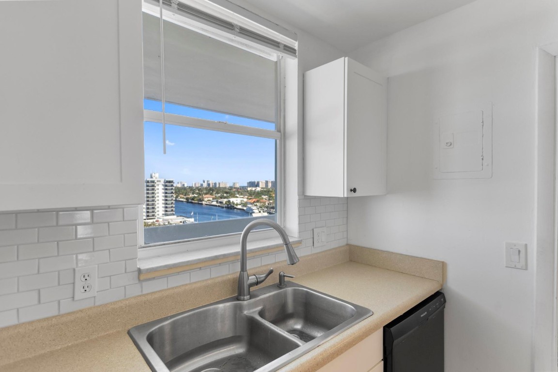 The Royal Mariner - Residential