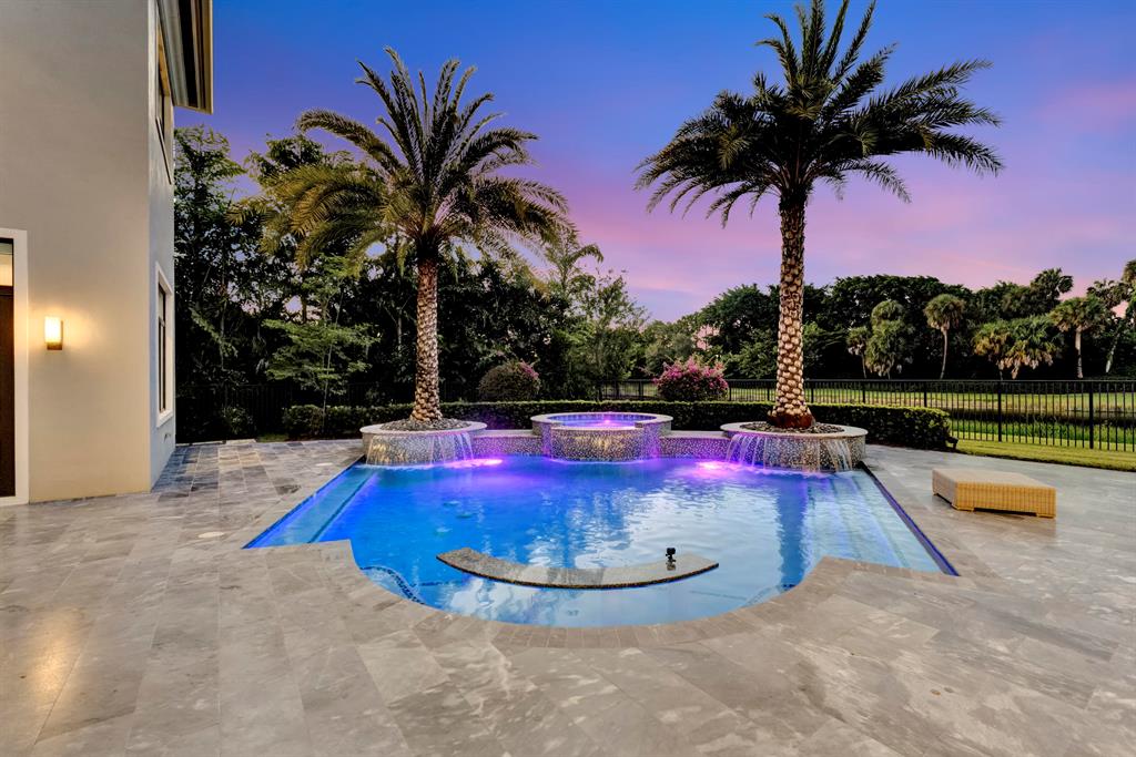 Seven Bridges - Residential