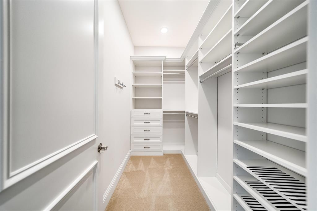 Seven Bridges - Residential