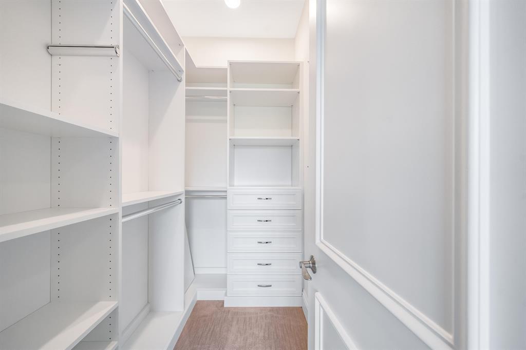 Seven Bridges - Residential