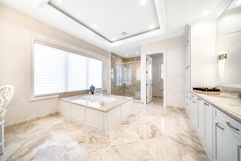 Seven Bridges - Residential