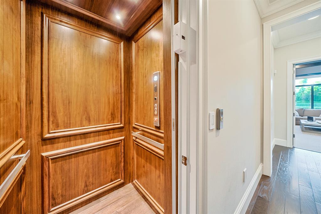 Seven Bridges - Residential