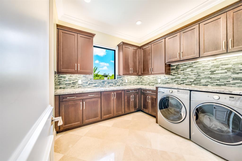 Seven Bridges - Residential