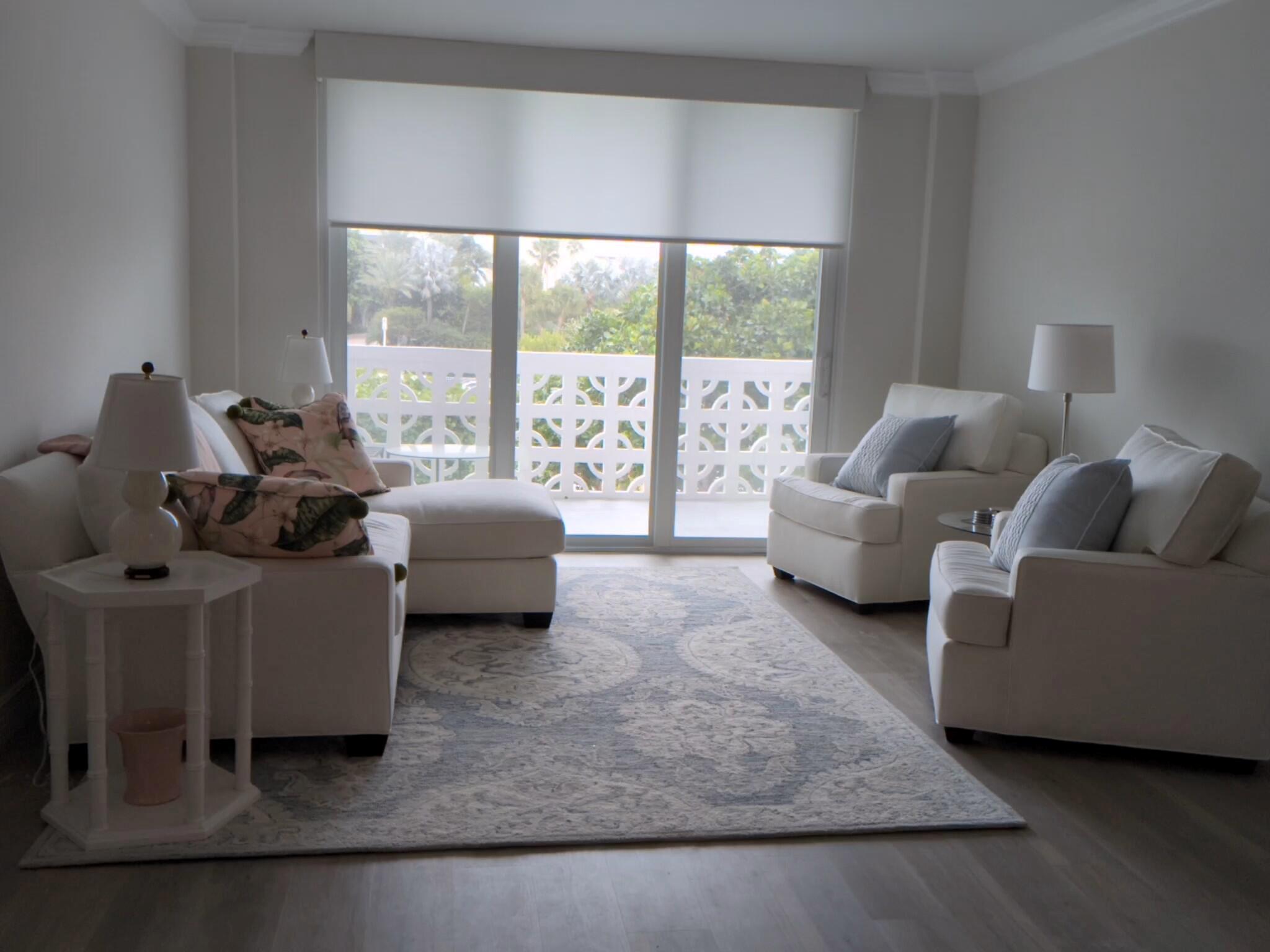 ROYAL SAXON INC - Residential Lease