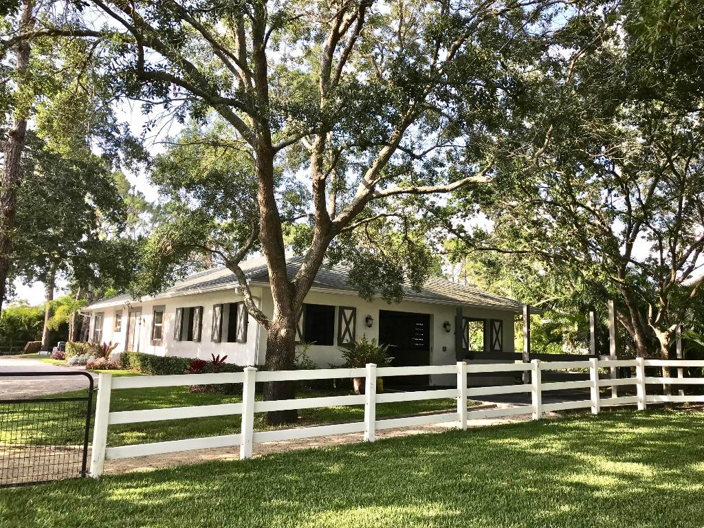 SADDLE TRAIL PARK OF WELLINGTON - Land