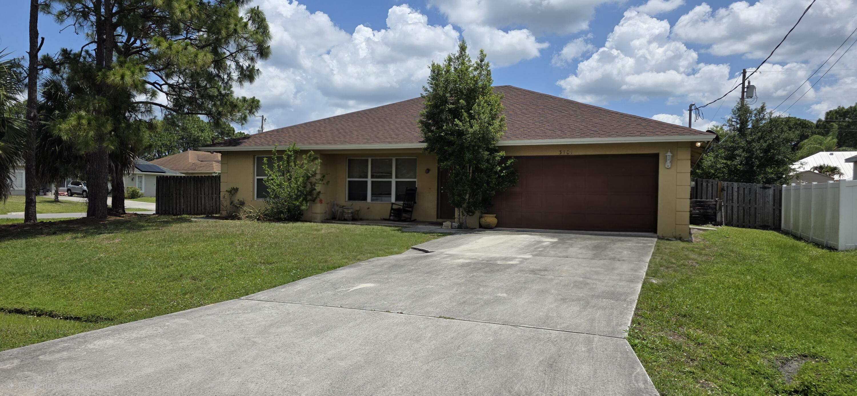 PORT ST LUCIE SECTION 7 - Residential
