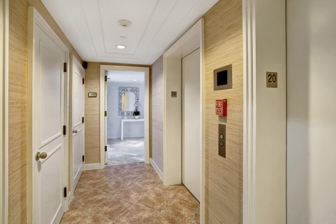 TRUMP PLAZA OF THE PALM BEACHES CONDO - Residential