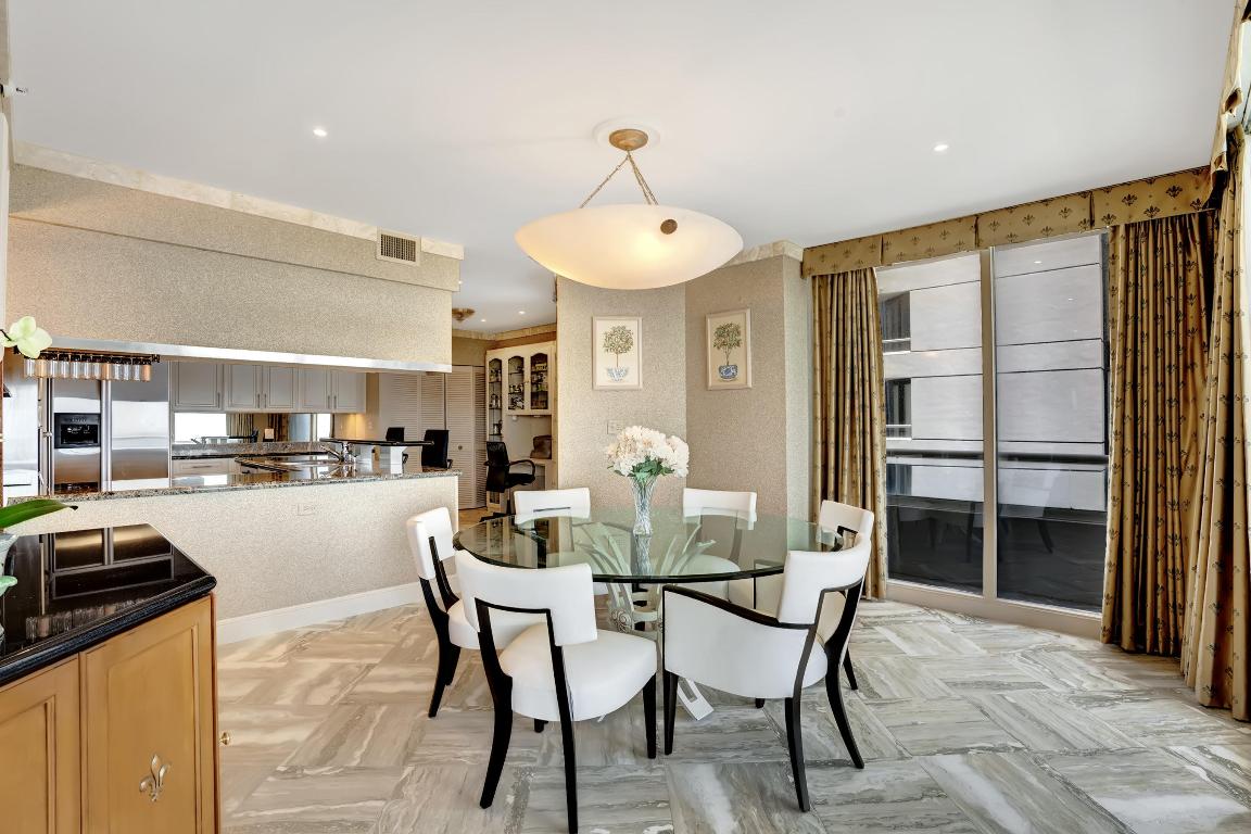 TRUMP PLAZA OF THE PALM BEACHES CONDO - Residential