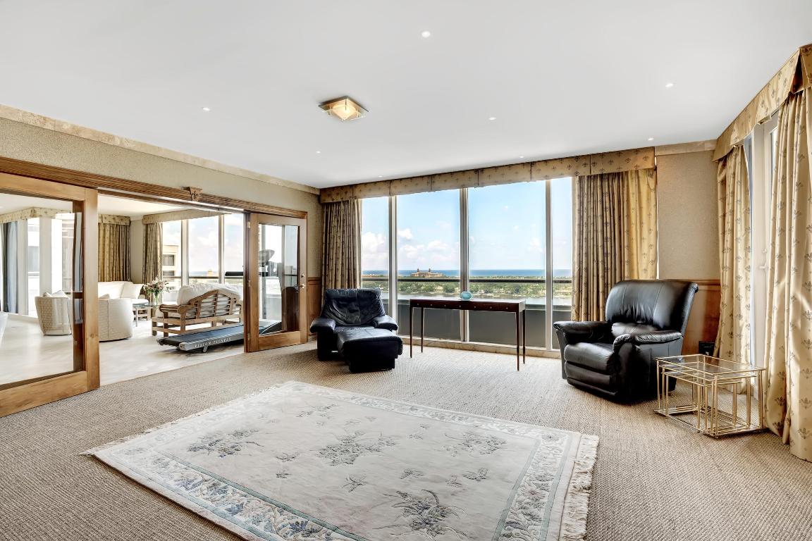 TRUMP PLAZA OF THE PALM BEACHES CONDO - Residential