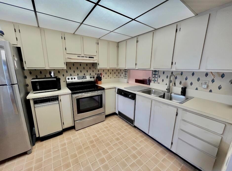 HIGH POINT OF FORT PIERCE - Residential