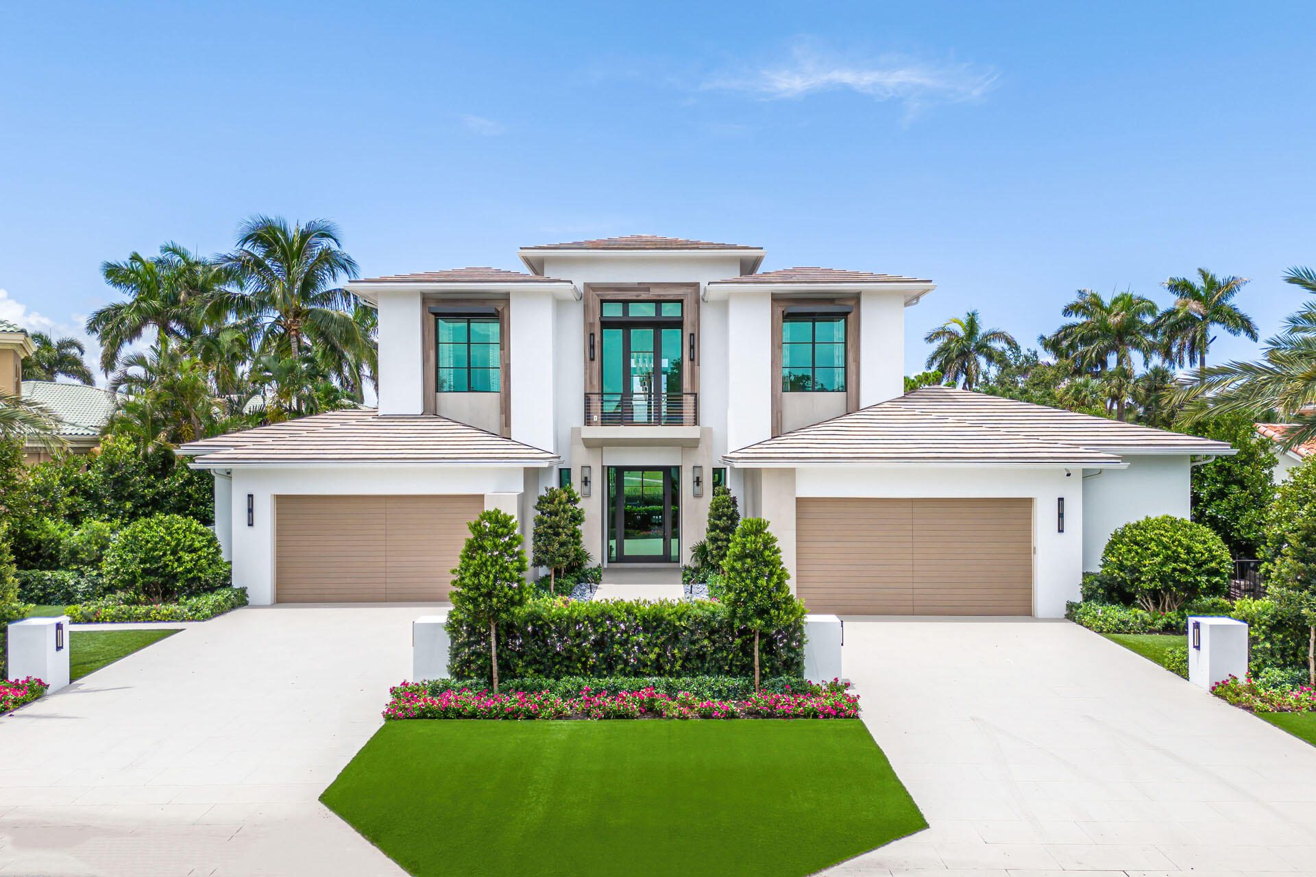 471 Royal Palm Way